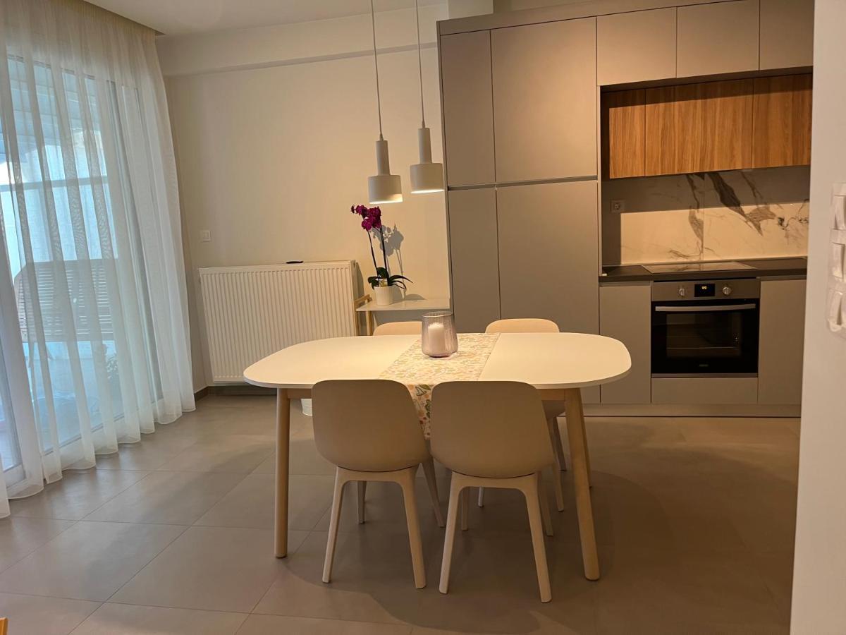 Fofi'S City Center Apartment カヴァラ エクステリア 写真
