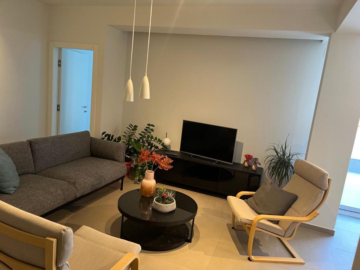 Fofi'S City Center Apartment カヴァラ エクステリア 写真